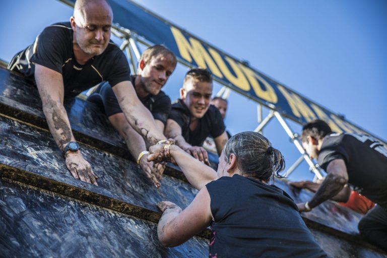 Mud Masters 2024 - Door de modder voor het goede doel