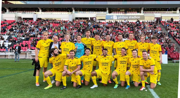 Benefietwedstrijd Creators FC - FC Rijnvogels 